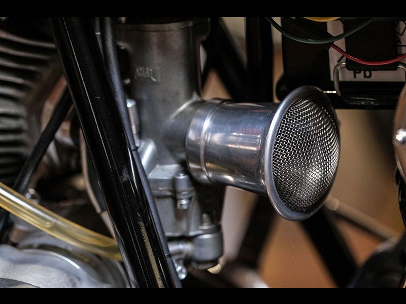 Vincent Rapide Egli Vincent Stunning 1950 Example 0dr Manual 2025