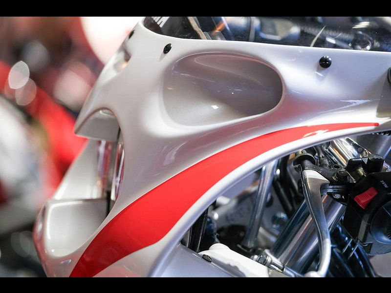 Yamaha FZR750R FZR750RR OW-01 Immaculate UK Example 0dr Manual 2025