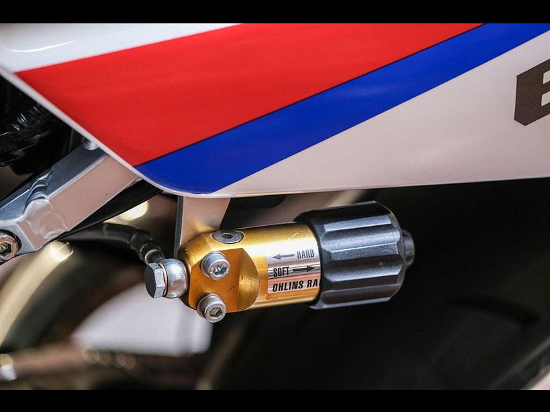 Yamaha FZR750R FZR750RR OW-01 Immaculate UK Example 0dr Manual 2025