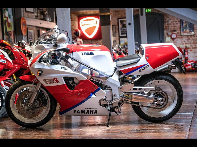 Yamaha FZR750R FZR750RR OW-01 Immaculate UK Example 0dr Manual 2025