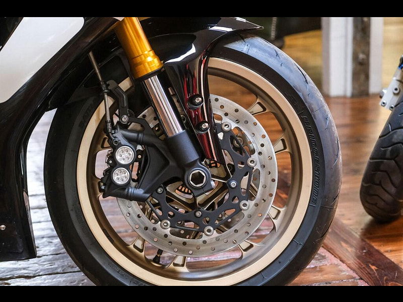 Yamaha R1 Yamaha R1 60th Anniversary 0dr Manual 2025