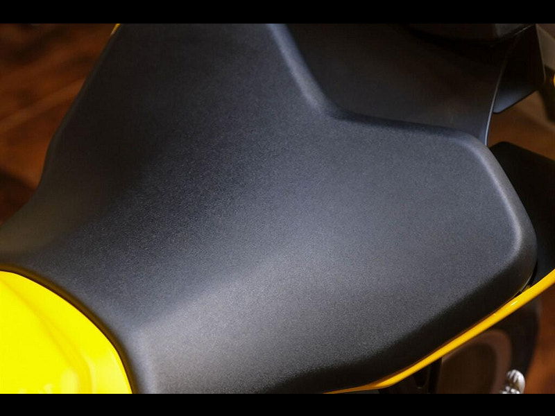 Yamaha R1 Yamaha R1 60th Anniversary 0dr Manual 2025