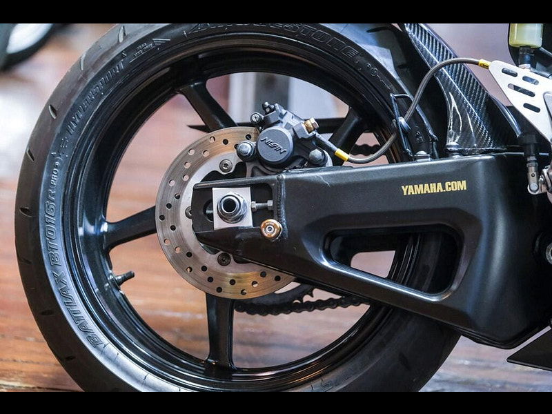 Yamaha R1 *Yamaha YZF R1 - Akrapovic End Cans* 0dr Manual 2026