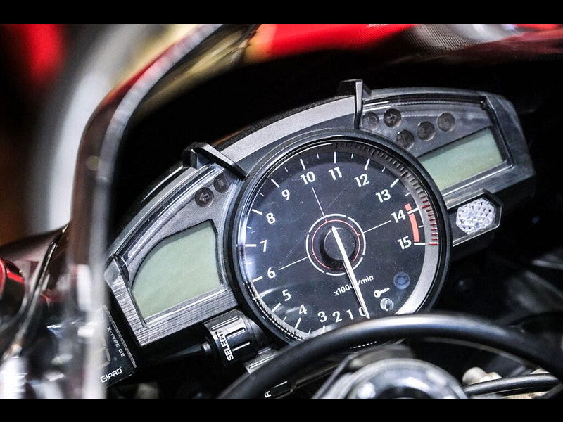 Yamaha R1 *Yamaha YZF R1 - Akrapovic End Cans* 0dr Manual 2026