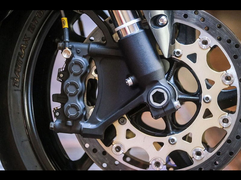 Yamaha R1 *Yamaha YZF R1 - Akrapovic End Cans* 0dr Manual 2026