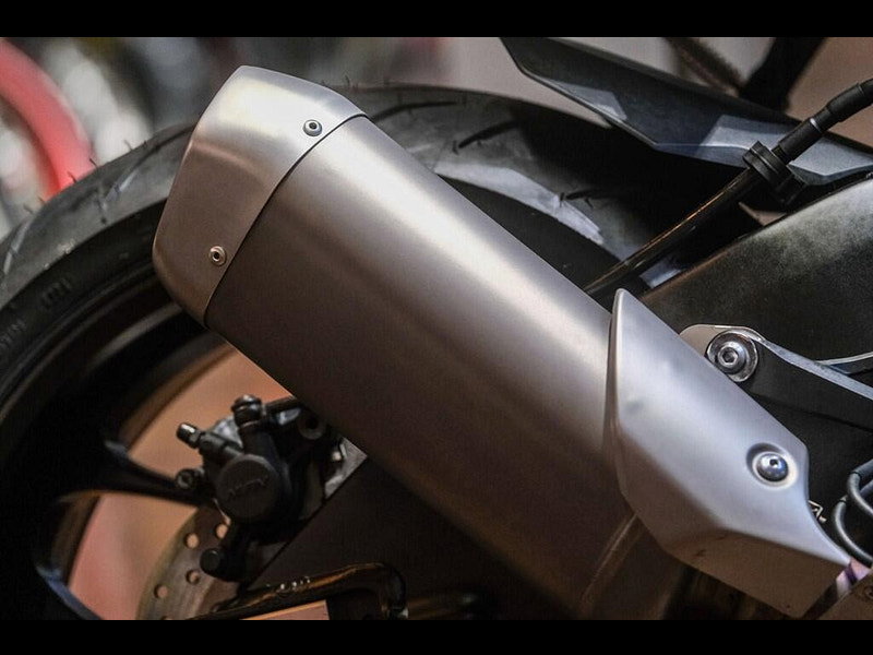 Yamaha R1 *Yamaha YZF R1 - Stunning Example* 0dr Manual 2026