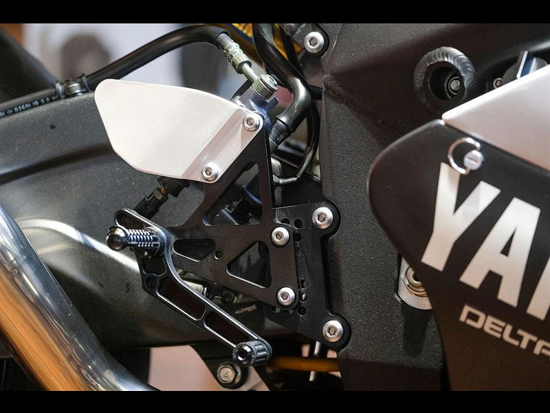 Yamaha R7 OW02 Stunning Example Only 3400 Miles 0dr Manual 2025