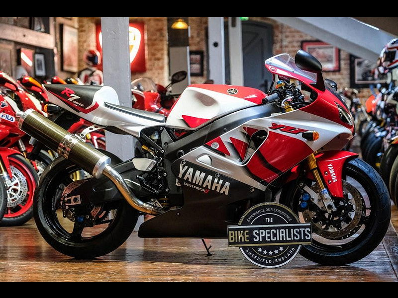 Yamaha R7 OW02 Stunning Example Only 3400 Miles 0dr Manual 2025