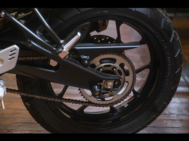 Yamaha XSR125 *The Perfect First Bike* 0dr Manual 2025