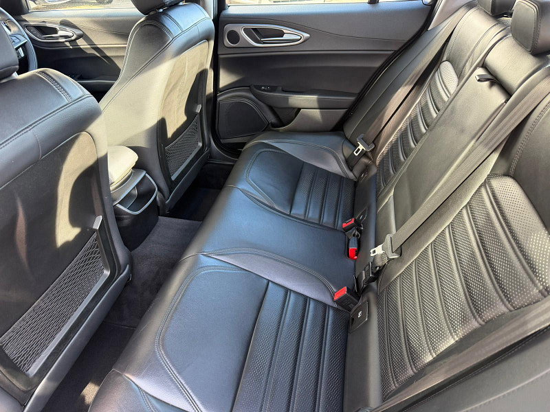 Alfa Romeo Giulia 2.2 TD Speciale Auto Euro 6 (s/s) 4dr 4dr Automatic 2026