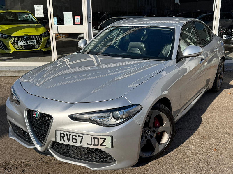 Alfa Romeo Giulia 2.2 TD Speciale Auto Euro 6 (s/s) 4dr 4dr Automatic 2026