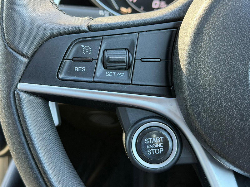 Alfa Romeo Giulia 2.2 TD Speciale Auto Euro 6 (s/s) 4dr 4dr Automatic 2026