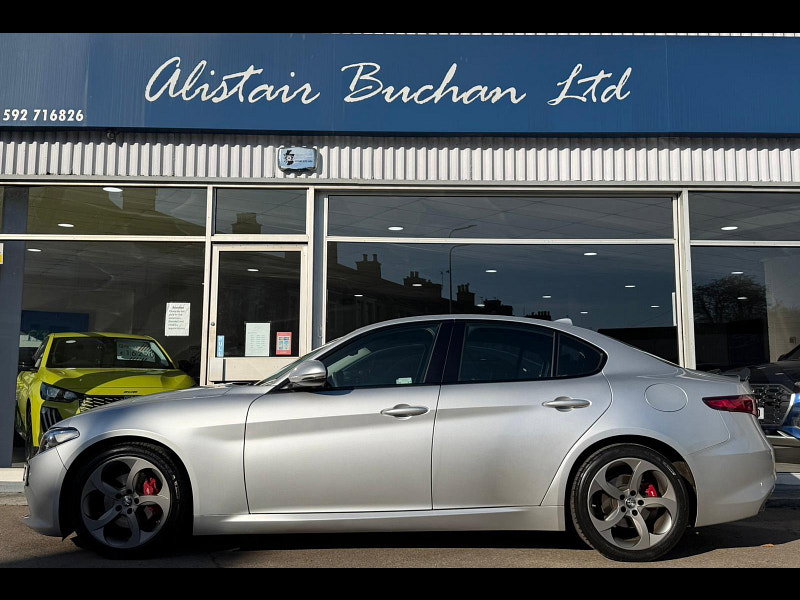 Alfa Romeo Giulia 2.2 TD Speciale Auto Euro 6 (s/s) 4dr 4dr Automatic 2026