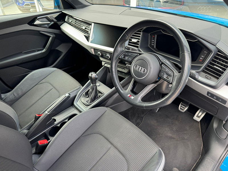 Audi A1 1.0 TFSI 30 S line Sportback Euro 6 (s/s) 5dr 5dr Manual 2025