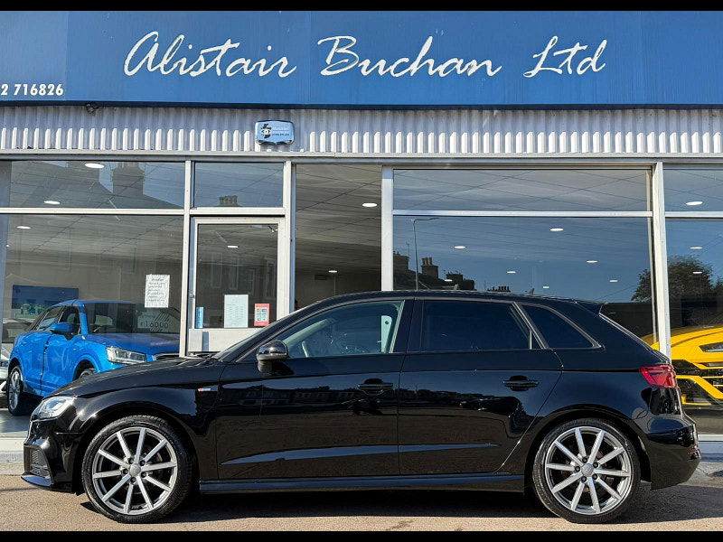 Audi A3 1.0 TFSI 30 Black Edition Sportback Euro 6 (s/s) 5dr 5dr Manual 2025