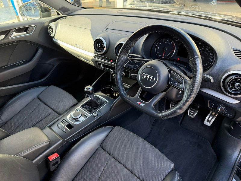 Audi A3 1.0 TFSI 30 Black Edition Sportback Euro 6 (s/s) 5dr 5dr Manual 2025