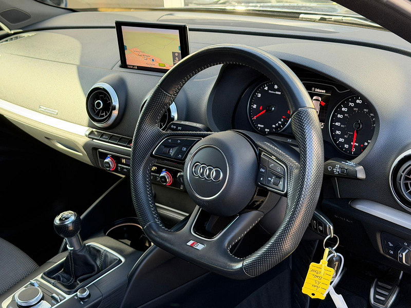 Audi A3 1.0 TFSI 30 Black Edition Sportback Euro 6 (s/s) 5dr 5dr Manual 2025