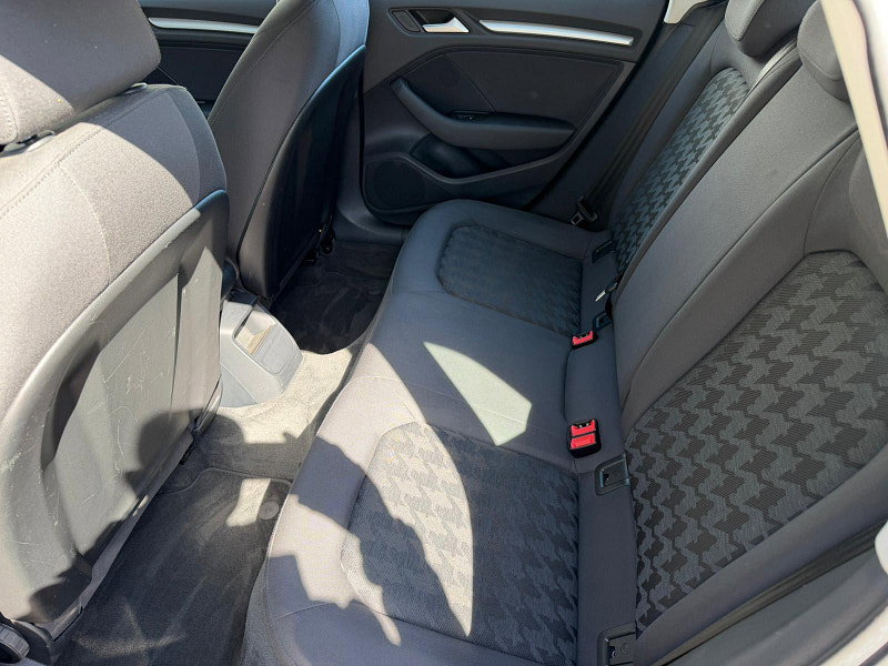 Audi A3 1.6 TDI SE Technik Sportback Euro 6 (s/s) 5dr 5dr Manual 2026