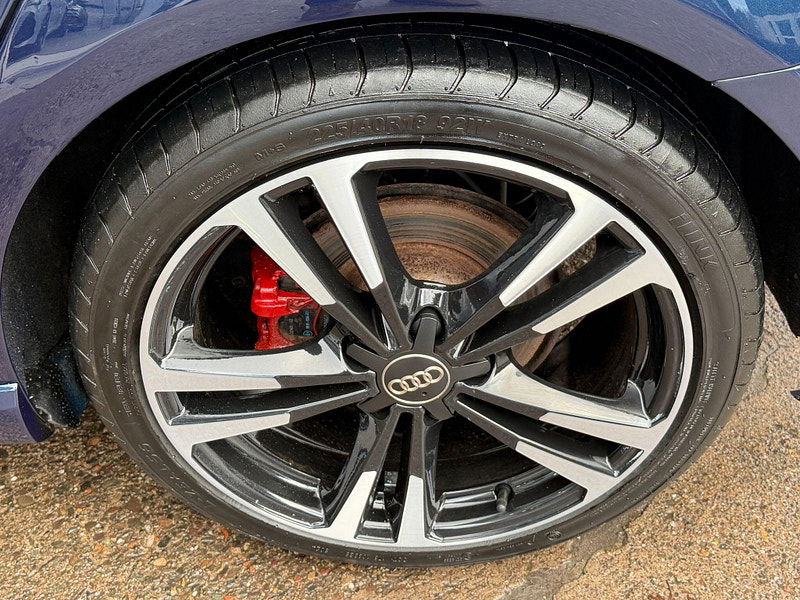 Audi A3 2.0 TFSI 40 S line Sportback S Tronic quattro Euro 6 (s/s) 5dr 5dr Automatic 2026