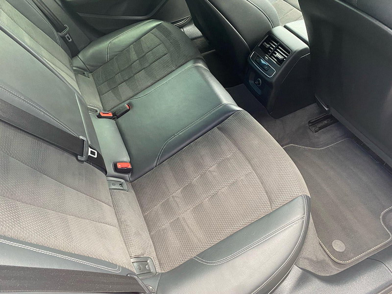 Audi A4 2.0 TFSI 35 S line Euro 6 (s/s) 4dr 4dr Manual 2026