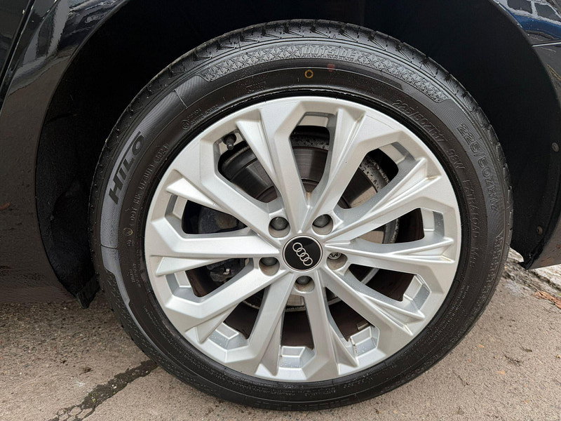 Audi A4 Avant 2.0 TFSI 35 Technik Euro 6 (s/s) 5dr 5dr Manual 2026