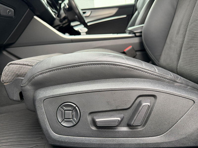 Audi A6 Avant 3.0 TDI V6 50 Black Edition Estate 5dr Diesel Tiptronic quattro Euro 6 (s/s) (286 ps) 5dr Automatic 2026