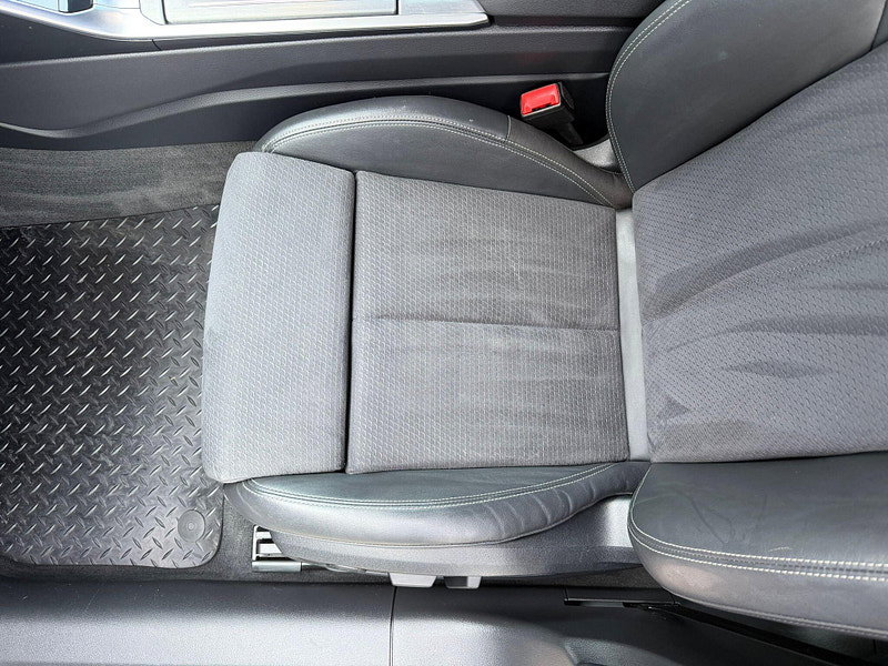 Audi A6 Saloon 2.0 TDI 40 S line S Tronic Euro 6 (s/s) 4dr 4dr Automatic 2026