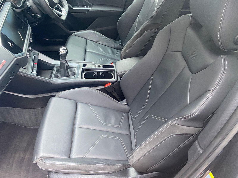 Audi Q3 1.5 TFSI CoD 35 Edition 1 Euro 6 (s/s) 5dr 5dr Manual 2025