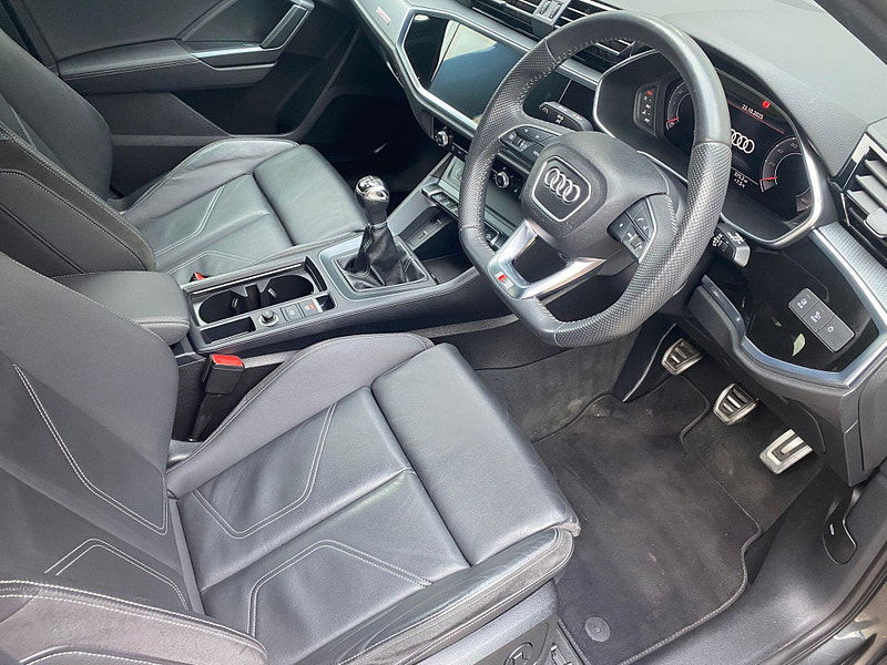 Audi Q3 1.5 TFSI CoD 35 Edition 1 Euro 6 (s/s) 5dr 5dr Manual 2025