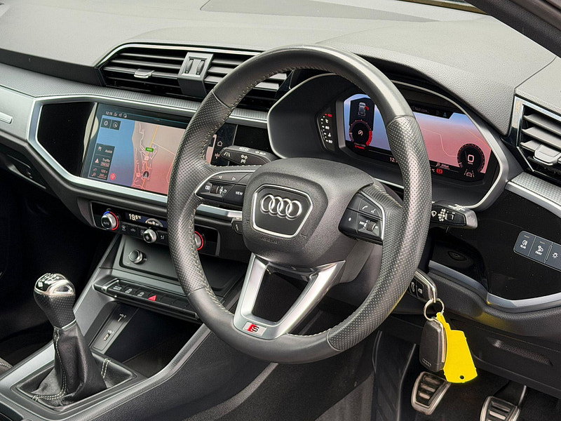 Audi Q3 1.5 TFSI CoD 35 S line Euro 6 (s/s) 5dr 5dr Manual 2026