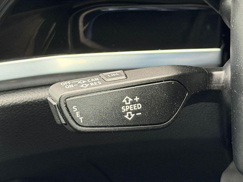 Audi Q3 1.5 TFSI CoD 35 S line Euro 6 (s/s) 5dr 5dr Manual 2025