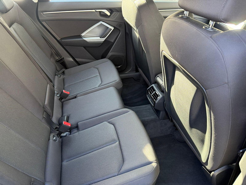 Audi Q3 1.5 TFSI CoD 35 Sport Euro 6 (s/s) 5dr 5dr Manual 2026