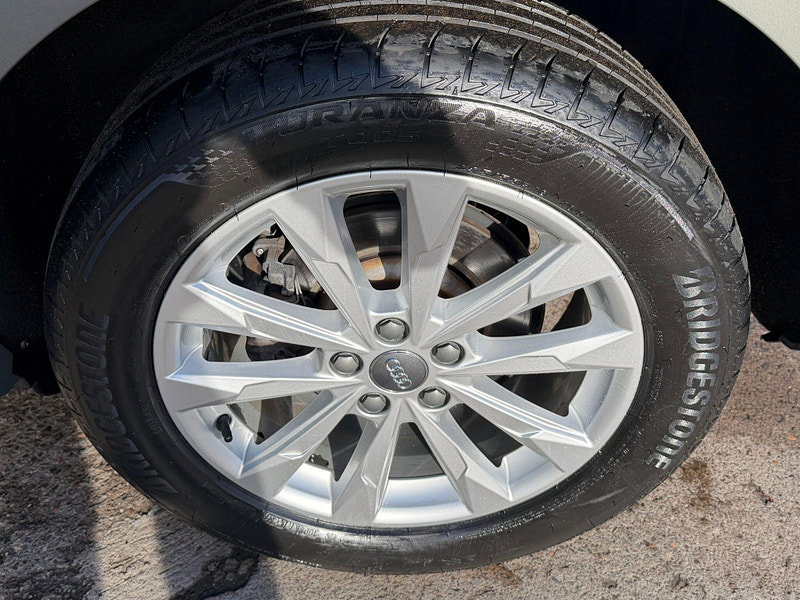 Audi Q3 1.5 TFSI CoD 35 Sport Euro 6 (s/s) 5dr 5dr Manual 2026