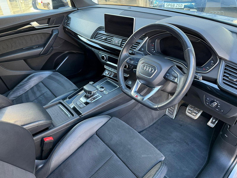 Audi Q5 2.0 TDI 40 Black Edition S Tronic quattro Euro 6 (s/s) 5dr 5dr Automatic 2026