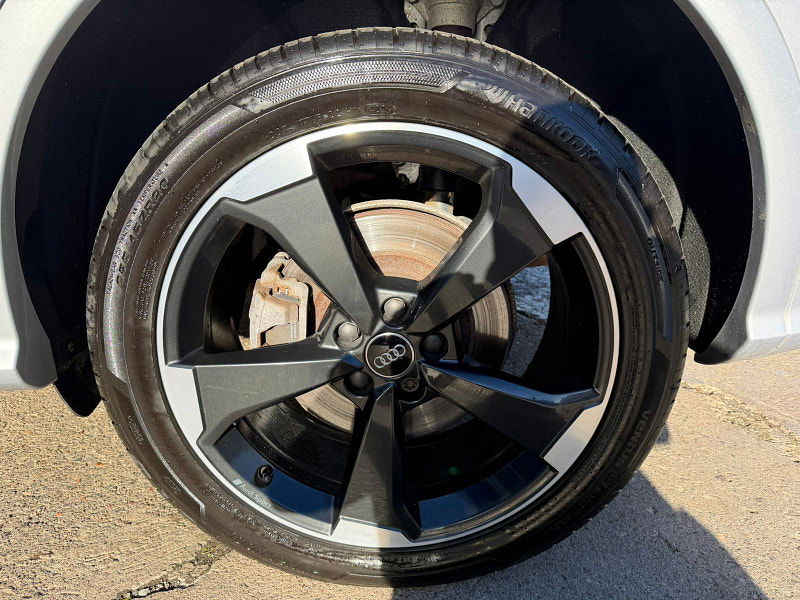 Audi Q5 2.0 TDI 40 Black Edition S Tronic quattro Euro 6 (s/s) 5dr 5dr Automatic 2025