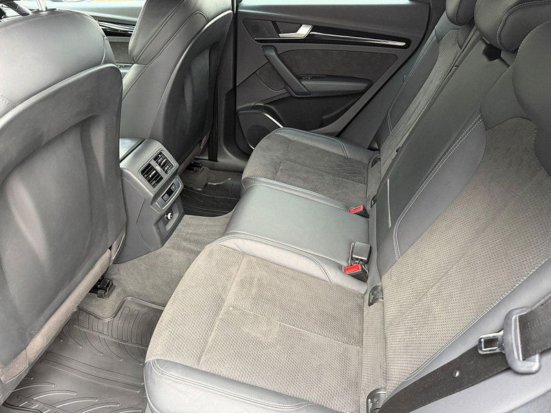 Audi Q5 2.0 TDI 40 Black Edition S Tronic quattro Euro 6 (s/s) 5dr 5dr Automatic 2026