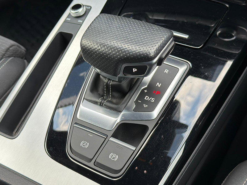 Audi Q5 2.0 TDI 40 S line S Tronic quattro Euro 6 (s/s) 5dr 5dr Automatic 2026