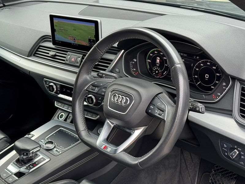 Audi Q5 2.0 TFSIe 55 S line Competition S Tronic quattro Euro 6 (s/s) 5dr 14.1kWh 5dr Automatic 2025
