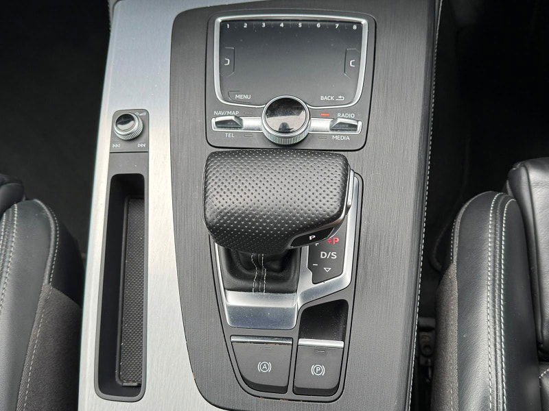 Audi Q5 2.0 TFSIe 55 S line Competition S Tronic quattro Euro 6 (s/s) 5dr 14.1kWh 5dr Automatic 2025