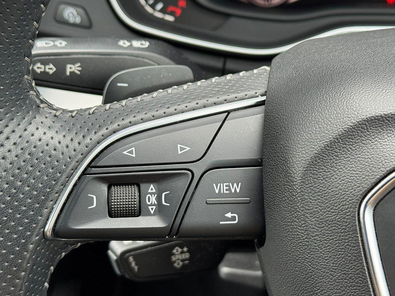 Audi Q5 2.0 TFSIe 55 S line Competition S Tronic quattro Euro 6 (s/s) 5dr 14.1kWh 5dr Automatic 2025