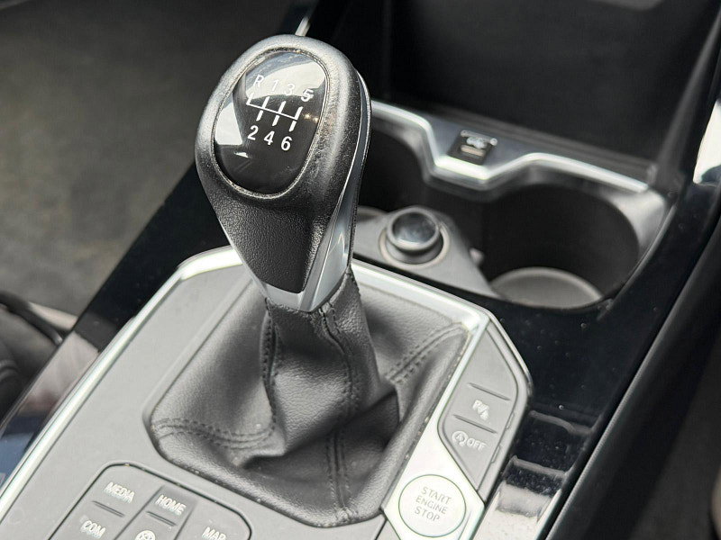 BMW 1 Series 1.5 118i Sport Euro 6 (s/s) 5dr 5dr Manual 2026