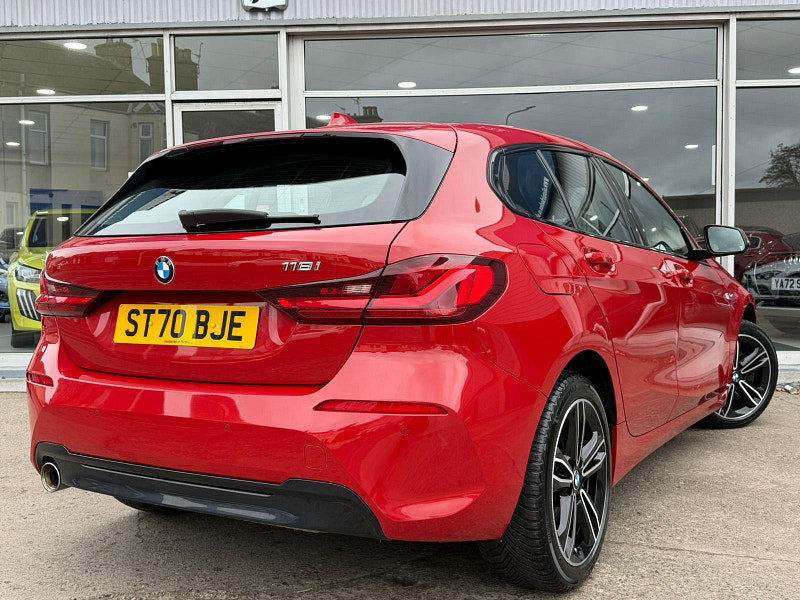 BMW 1 Series 1.5 118i Sport Euro 6 (s/s) 5dr 5dr Manual 2026