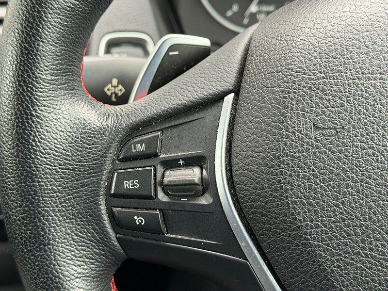 BMW 2 Series 2.0 220d Sport Auto xDrive Euro 6 (s/s) 2dr 2dr Automatic 2026