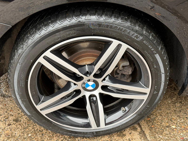 BMW 2 Series 2.0 220d Sport Auto xDrive Euro 6 (s/s) 2dr 2dr Automatic 2026