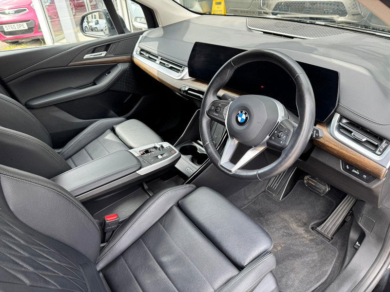 BMW 2 Series Active Tourer 1.5 220i MHT Luxury DCT Euro 6 (s/s) 5dr 5dr Automatic 2025