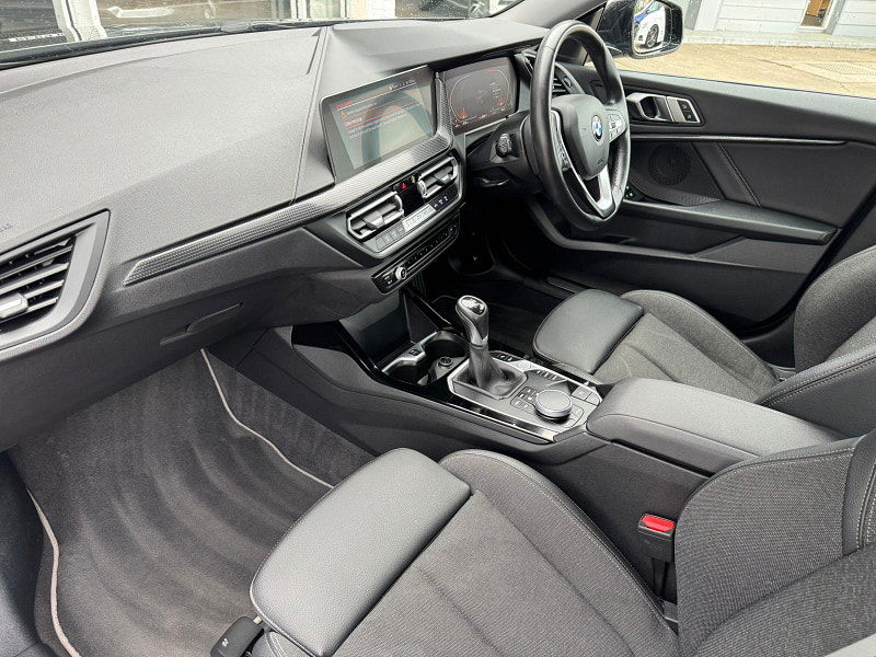 BMW 2 Series Gran Coupe 1.5 218i Sport (LCP) Euro 6 (s/s) 4dr 4dr Manual 2025