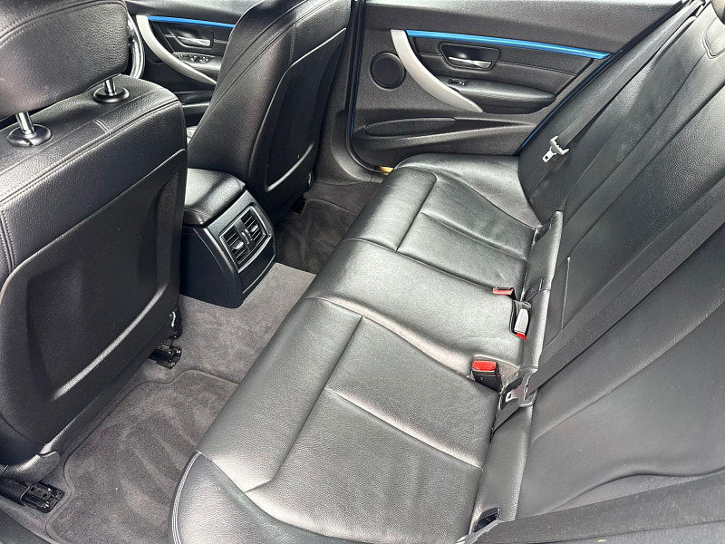 BMW 3 Series 2.0 320i M Sport Touring xDrive Euro 6 (s/s) 5dr 5dr Manual 2025