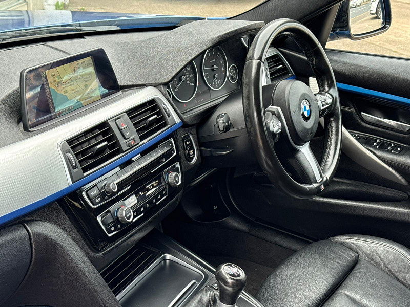 BMW 3 Series 2.0 320i M Sport Touring xDrive Euro 6 (s/s) 5dr 5dr Manual 2025