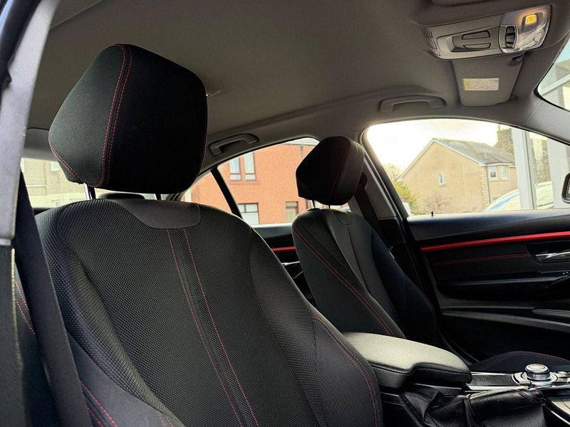 BMW 3 Series 2.0 320i Sport Auto Euro 6 (s/s) 4dr 4dr Automatic 2025