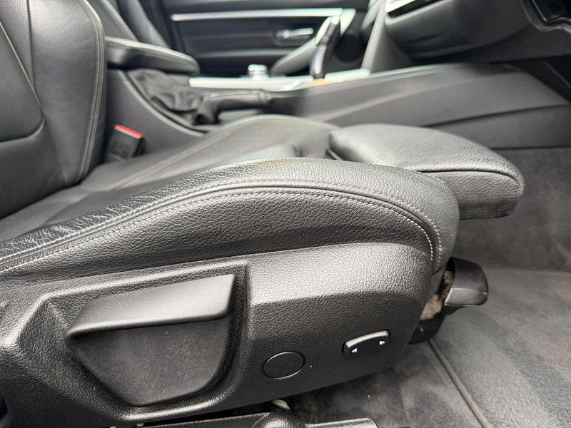 BMW 3 Series 2.0 330e 7.6kWh M Sport Auto Euro 6 (s/s) 4dr 4dr Automatic 2026